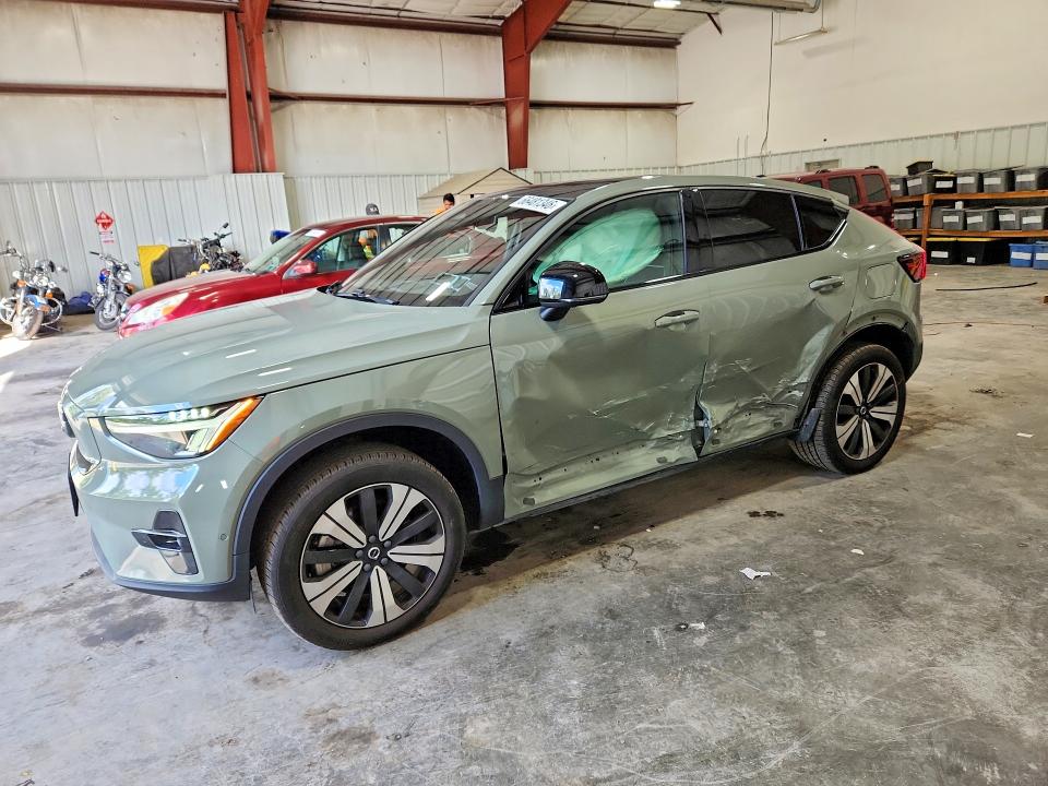 2023 Volvo C40 VIN YV4ED3GL0P2056088 — COPART salvage auction photo