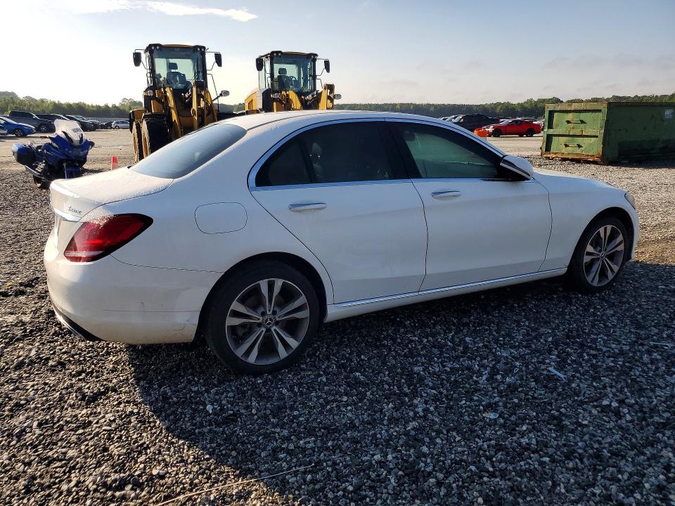 2020 Mercedes-benz C-klasse VIN WDDWF8EB3LR543429 COPART salvage auction — MINOR DENT/SCRATCHES, Wv - Certificate Of Title (P), sold $10,100 on 2026-08-12 (photo 3)