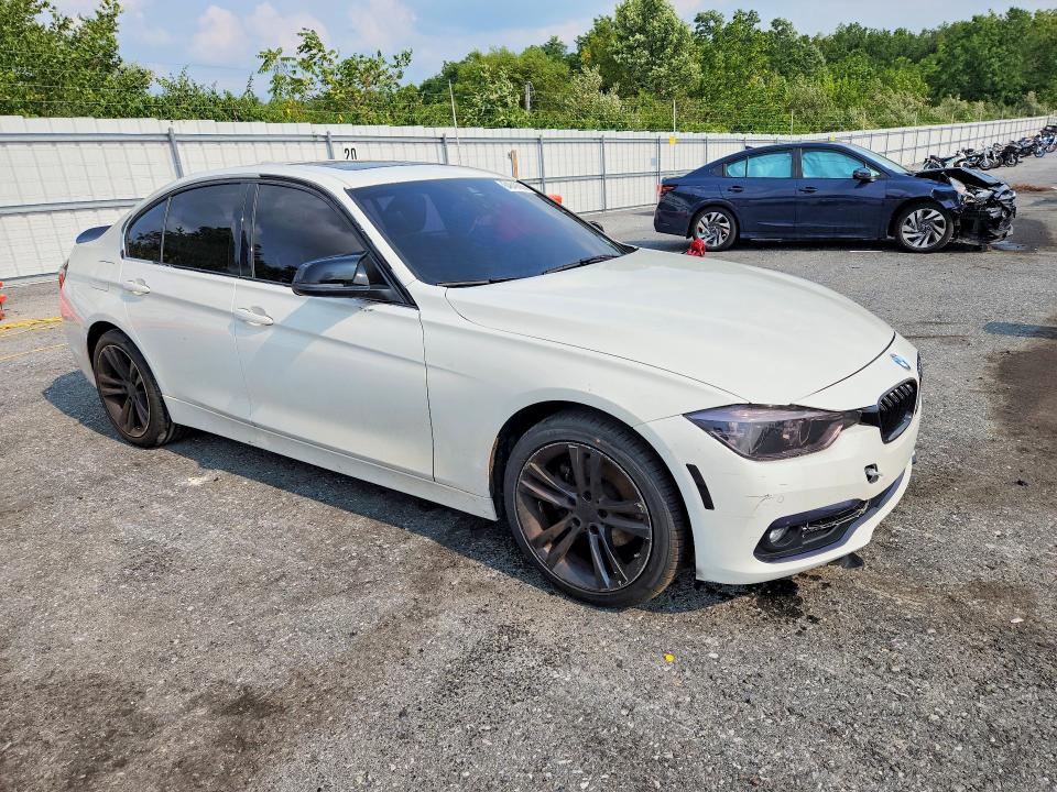 2018 BMW 3er VIN WBA8D9C58JA607906 COPART salvage auction — SIDE, Va - Certificate Of Title, sold $7,300 on 2026-09-03 (photo 4)