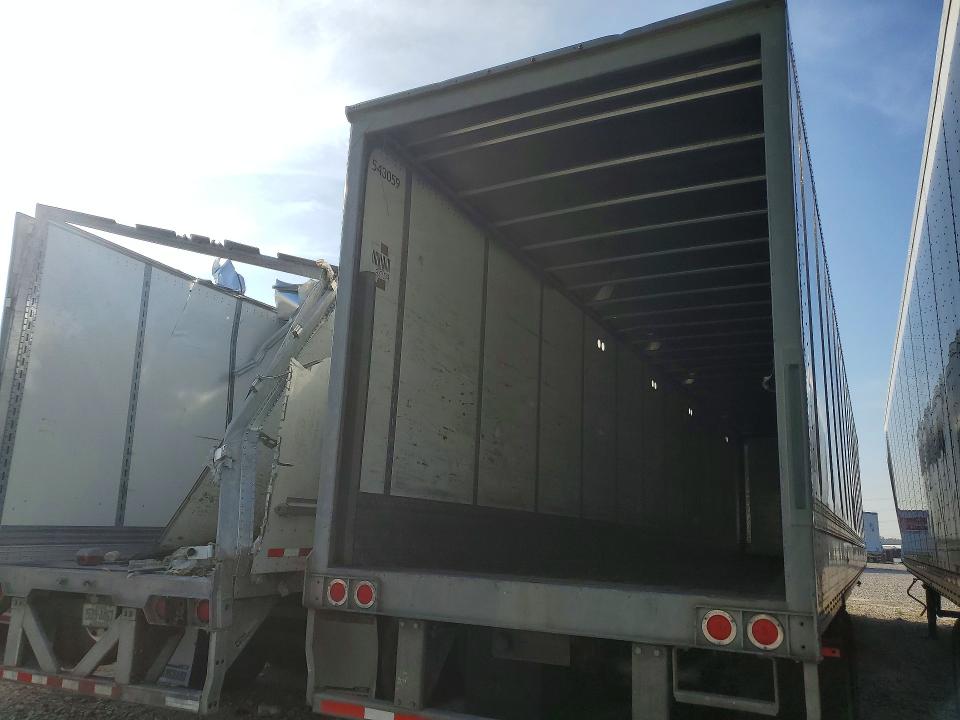 2018 Wabash dry van Trailer VIN 1JJV532DXJL001737 COPART salvage auction — REAR END, CT, sold $4,150 on 2026-09-02 (photo 3)