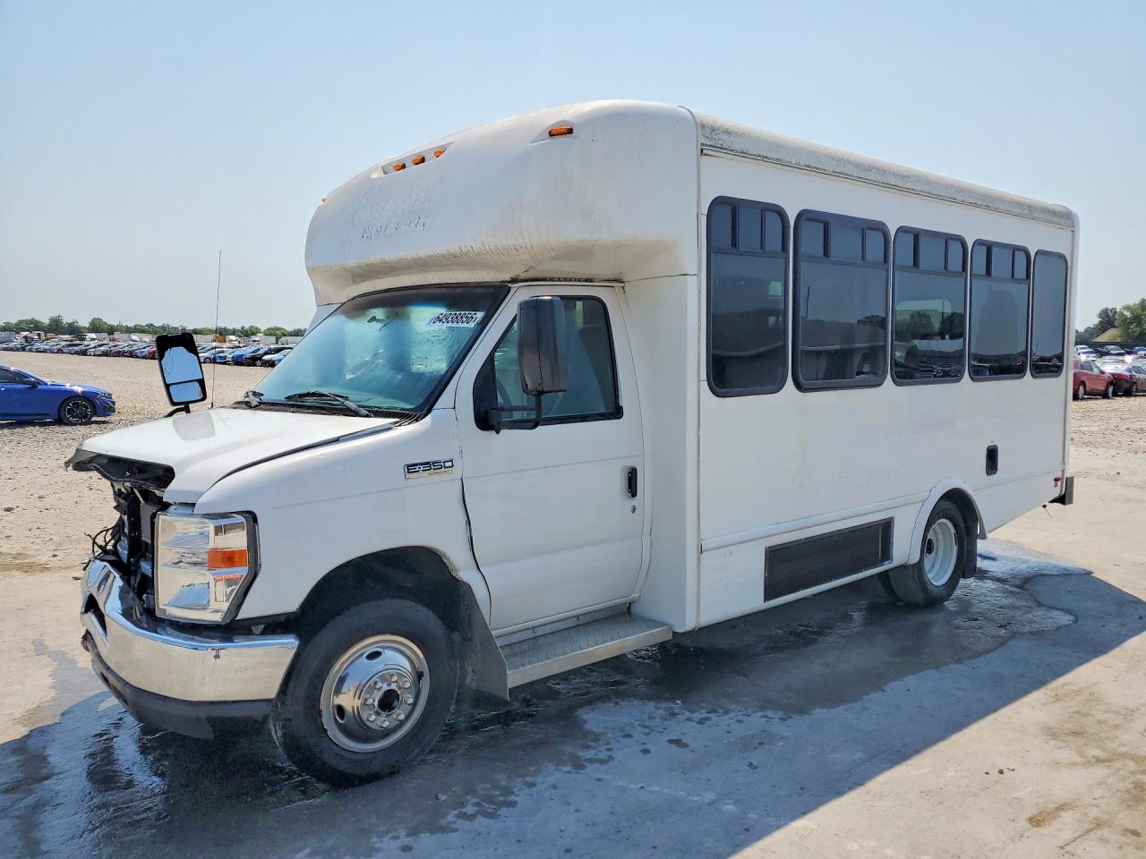 2019 Ford E-350 VIN 1FDEE3FS2KDC19132 — COPART salvage auction photo