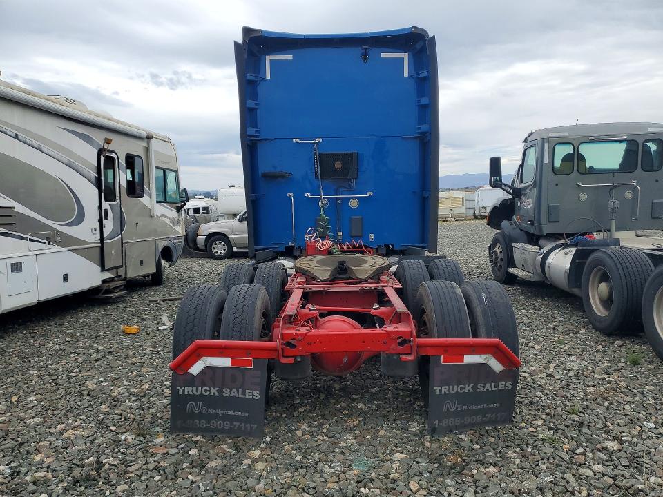 2020 Kenworth T680 VIN 1XKYDP9X8LJ307841 COPART salvage auction — FRONT END, OH - CERTIFICATE OF TITLE, sold $15,000 on 2026-09-15 (photo 6)