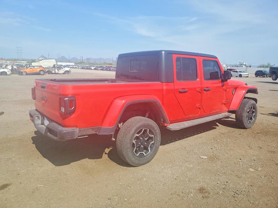 2020 Jeep Gladiator VIN 1C6JJTBG9LL178688 COPART salvage auction — VANDALISM, Salvage Title, sold $21,000 on 2026-09-11 (photo 3)