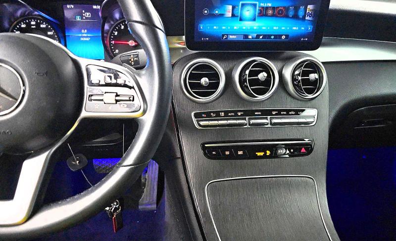 2022 Mercedes-benz Glc class VIN W1N0G8DB8NV328212 COPART salvage auction — NORMAL WEAR, Tx - Certificate Of Title (P), sold $12,300 on 2026-08-27 (photo 9)