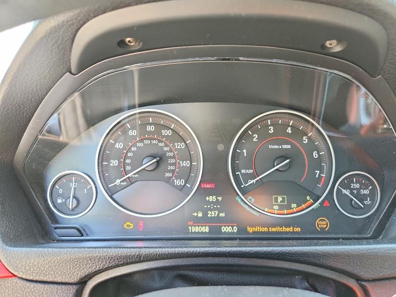 2014 BMW 4er VIN WBA3N5C50EF716238 COPART salvage auction — WATER/FLOOD, Ma - Cert Of Title-Reconstrctd Coll, sold $750 on 2026-08-20 (photo 9)