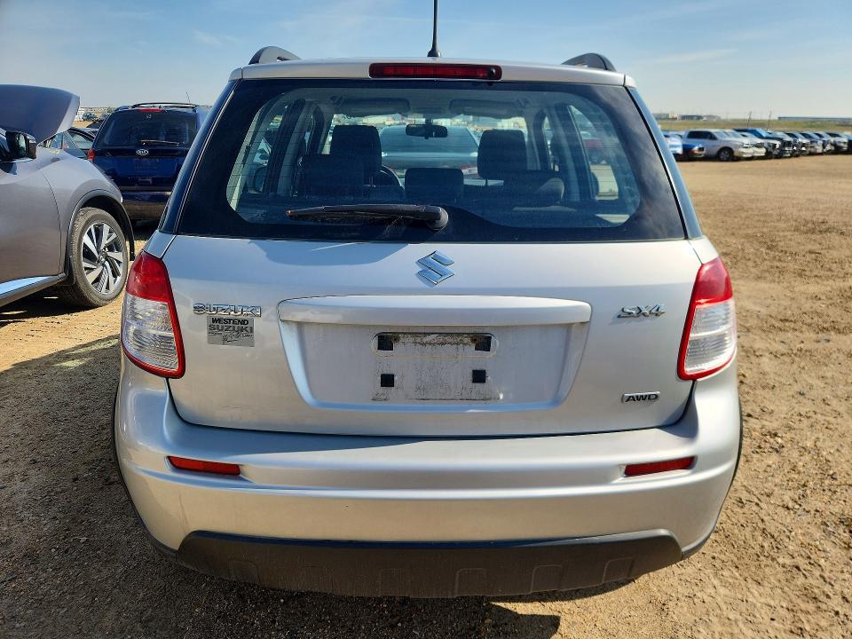 2009 Suzuki Sx4 VIN JS2YB413496205561 COPART salvage auction — FRONT END, Ab - Bos - Salvage, sold $1,700 on 2026-09-17 (photo 6)