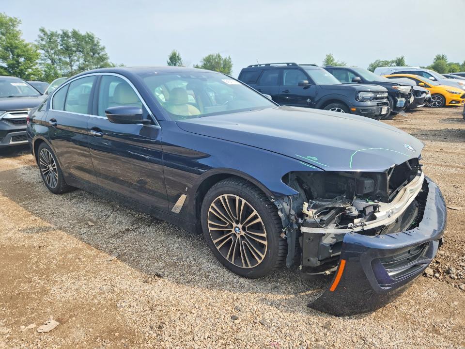 2018 BMW 5er VIN WBAJB1C52JB084675 COPART salvage auction — FRONT END, ID, sold $10,500 on 2026-10-13 (photo 4)