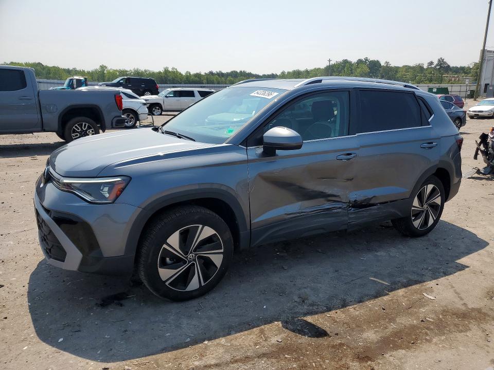 2025 Volkswagen Taos VIN 3VVVC7B20SM033764 — COPART salvage auction photo
