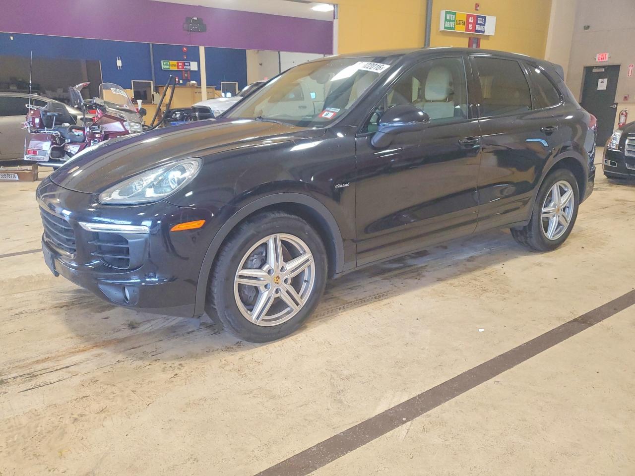 2015 Porsche Cayenne VIN WP1AF2A26FLA32553 — COPART salvage auction photo
