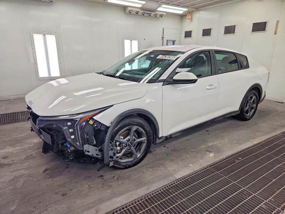 2026 Kia K4 VIN 3KPFT4DE0TE319232 COPART salvage auction — FRONT END, Il - Certificate Of Title, sold $9,400 on 2026-08-19 (photo 1)