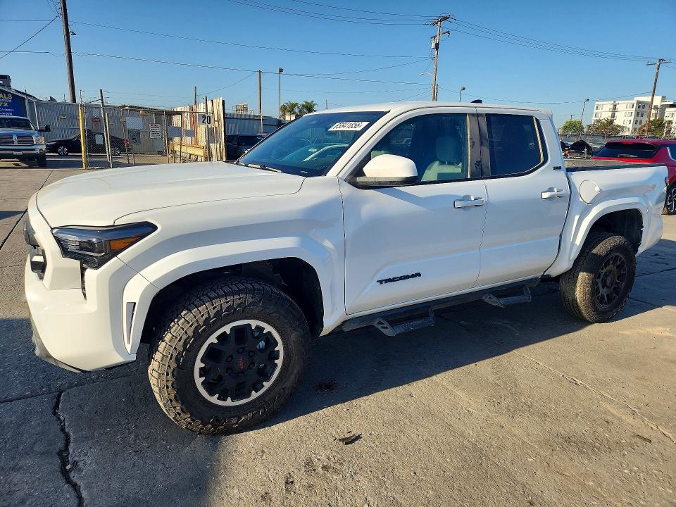 2025 Toyota Tacoma VIN 3TMLB5JN7SM197859 — COPART salvage auction photo