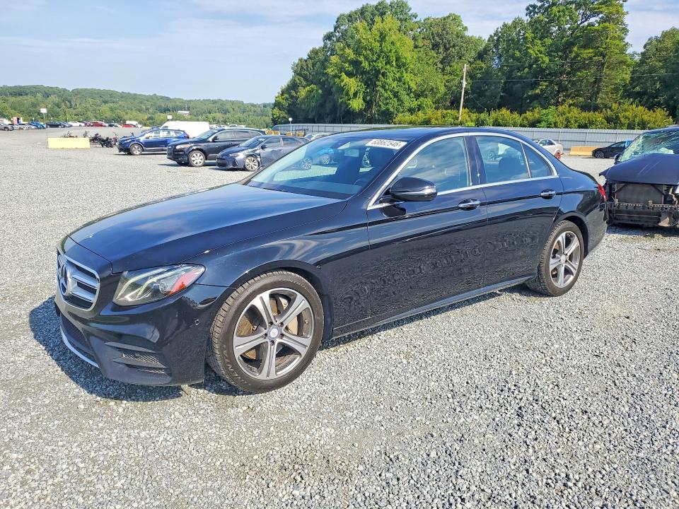 2017 Mercedes-benz E-klasse VIN WDDZF4JB7HA049768 COPART salvage auction — NORMAL WEAR, Salvage Title, sold $2,600 on 2026-08-13 (photo 1)