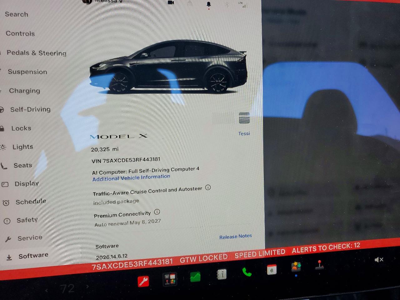 2024 Tesla Model X VIN 7SAXCDE53RF443181 COPART salvage auction — Side, Sc - Salvage Title, sold $30,500 on 2026-09-24 (photo 9)