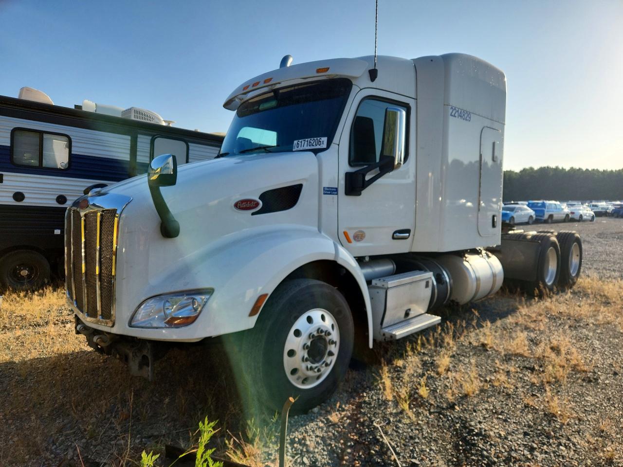 2018 Peterbilt 579 VIN 1XPBDP9X0JD474092 — COPART salvage auction photo