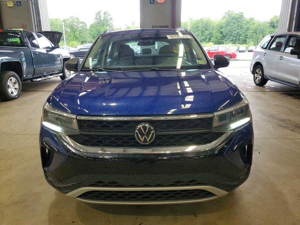 2024 Volkswagen Taos VIN 3VV5X7B28RM080958 COPART salvage auction — MECHANICAL, VA - CERTIFICATE OF TITLE, sold $7,600 on 2026-08-17 (photo 5)