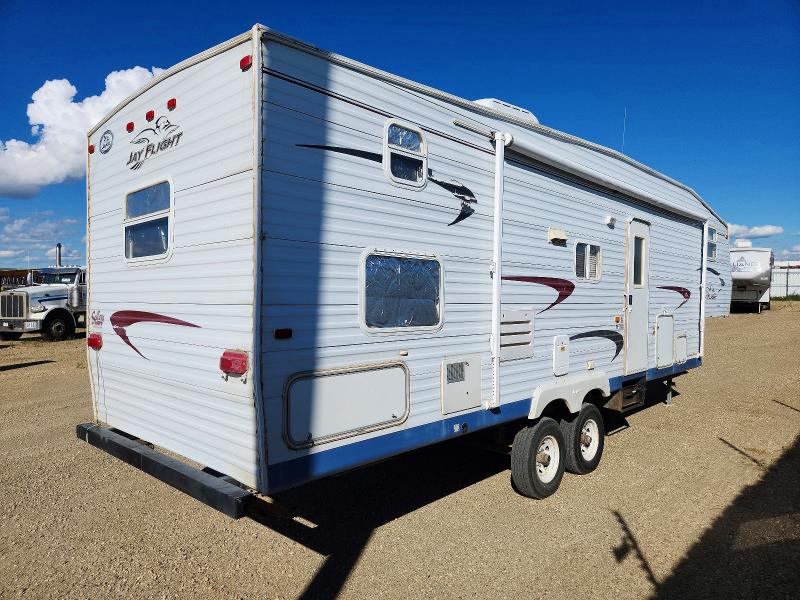 2004 Jayco jay Jay flight VIN 1UJCJ02RX41E40168 COPART salvage auction — HAIL, AB - BOS - ACTIVE, sold $275 on 2026-09-17 (photo 4)