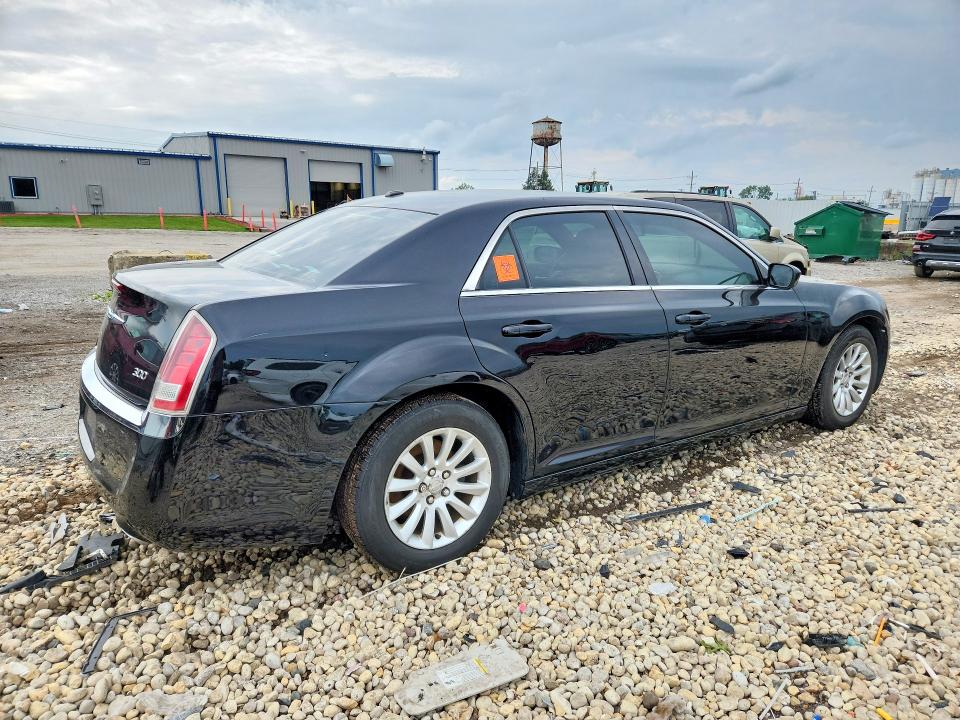 2014 Chrysler 300 VIN 2C3CCAAG4EH217760 COPART salvage auction — WATER/FLOOD, Salvage Title, sold $225 on 2026-10-07 (photo 3)
