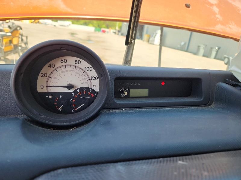 2004 Scion Xb VIN JTLKT324440163407 COPART salvage auction — FRONT END, Fl - Cert Of Title Slvg Rebuildable, sold $300 on 2026-08-31 (photo 9)