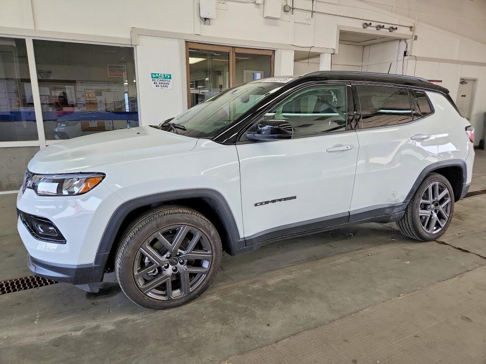 2026 Jeep Compass VIN 3C4NJDCN0TT169993 — COPART salvage auction photo