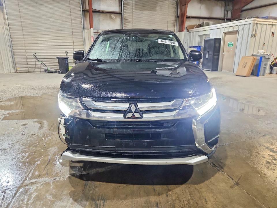 2018 Mitsubishi Outlander VIN JA4AZ3A37JZ070817 COPART salvage auction — FRONT END, Ma - Cert Of Title-Salvage, sold $2,100 on 2026-09-09 (photo 5)