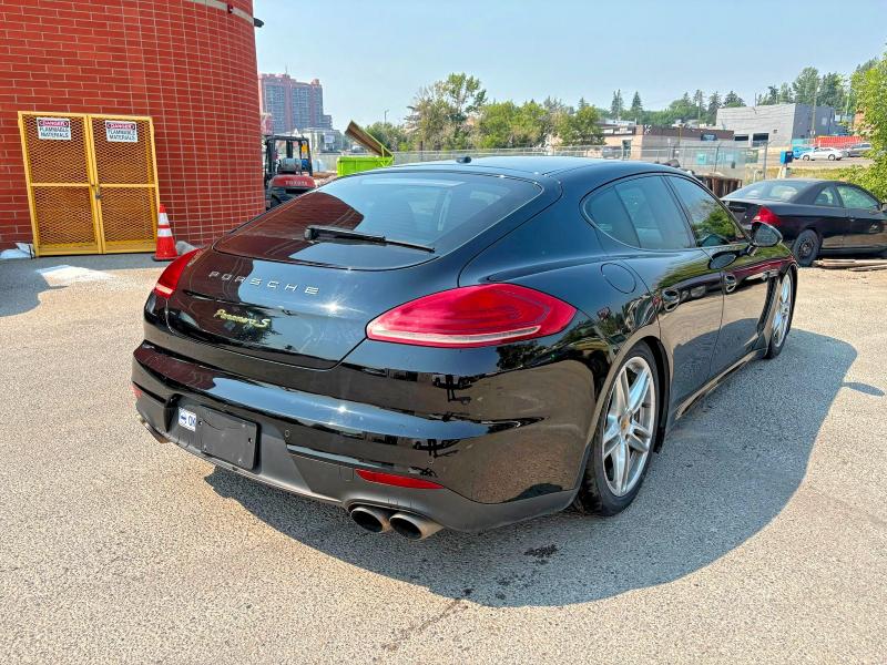 2014 Porsche Panamera VIN WP0AD2A72EL044989 COPART salvage auction — MECHANICAL, Ab - Oop - Active, sold $7,000 on 2026-08-11 (photo 4)