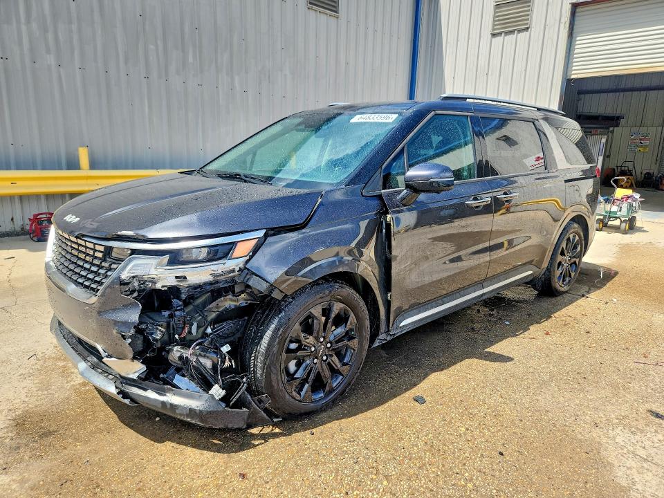 2024 Kia Carnival VIN KNDNE5H38R6413197 — COPART salvage auction photo