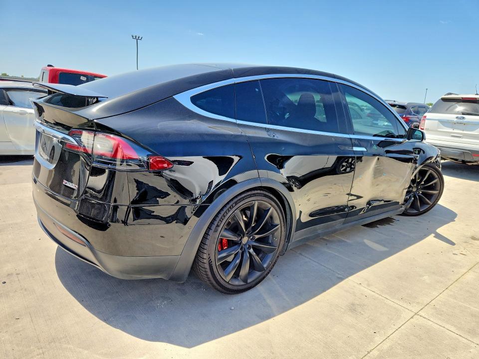 2018 Tesla Model x VIN 5YJXCBE48JF091373 COPART salvage auction — FRONT END, Tx - Salvage Vehicle Title, sold $10,800 on 2026-09-11 (photo 3)