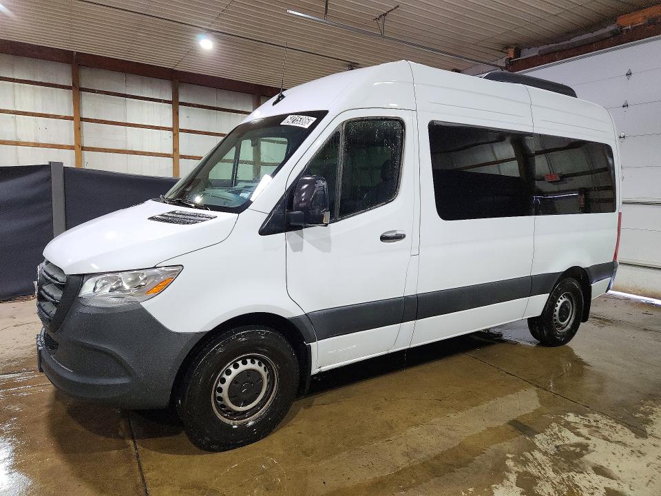 2026 Mercedes-benz Sprinter VIN W1Z4KFHY9TT610286 COPART salvage auction — ROOF, OH - CERTIFICATE OF TITLE (P), sold $42,500 on 2026-08-14 (photo 1)