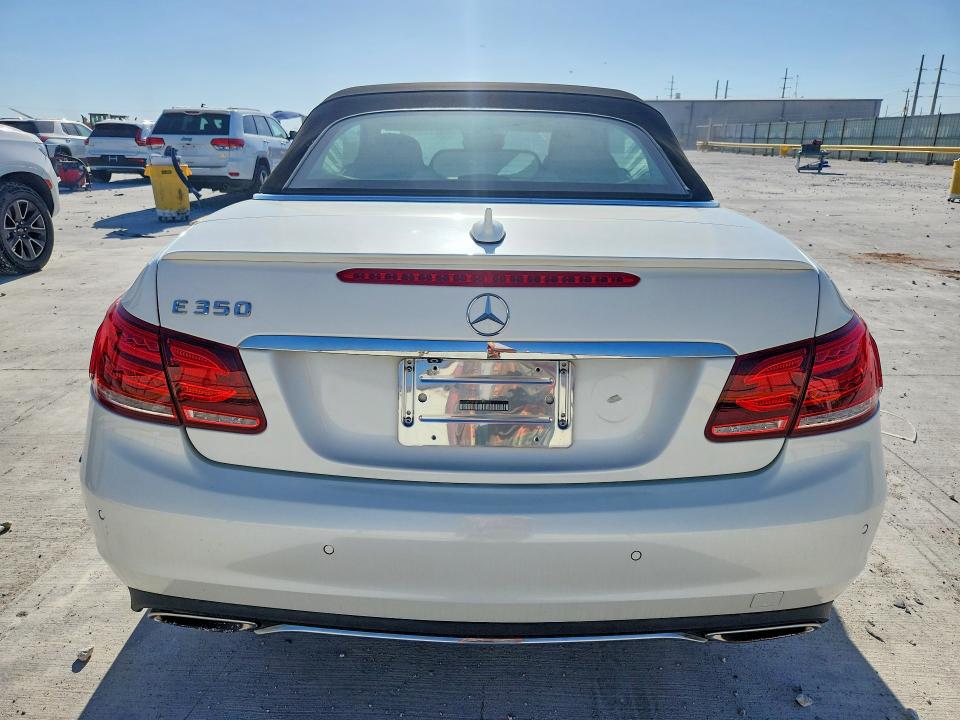 2014 Mercedes-benz E-class VIN WDDKK5KF8EF242000 COPART salvage auction — REAR END, TX - SALVAGE VEHICLE TITLE, sold $3,000 on 2026-09-06 (photo 6)