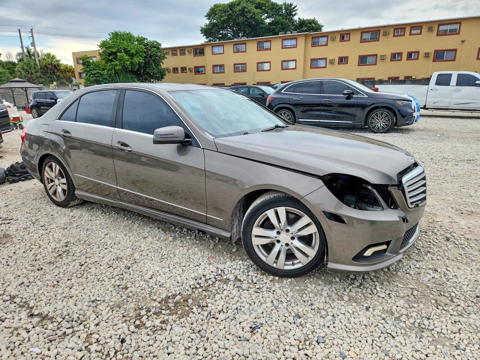 2011 Mercedes-benz E-class VIN WDDHF5GB5BA410785 COPART salvage auction — FRONT END, FL - CERT OF TITLE SLVG REBUILDABLE, sold $550 on 2026-08-14 (photo 4)