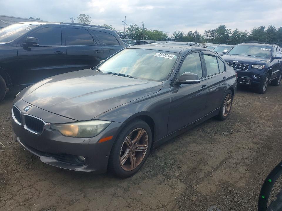 2013 BMW 3er VIN WBA3B5C55DF594192 COPART salvage auction — MECHANICAL, Ct - Certificate Of Title, sold $500 on 2026-08-21 (photo 1)