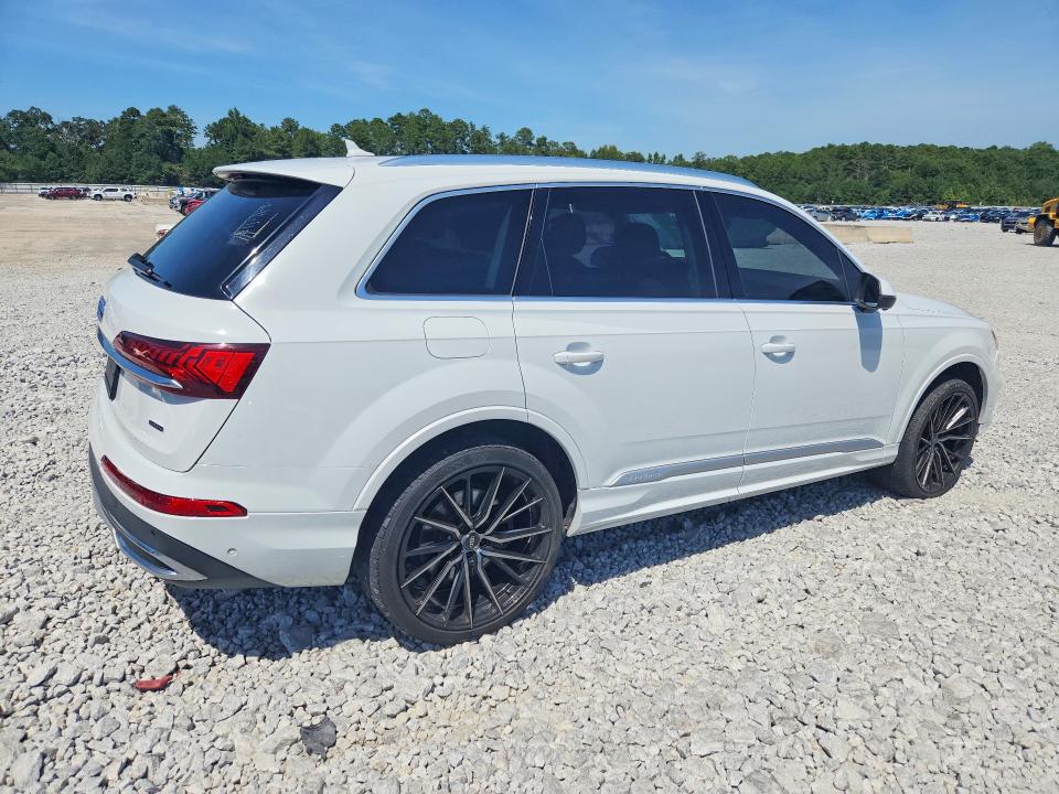 2020 Audi Q7 VIN WA1LXAF70LD006259 COPART salvage auction — NORMAL WEAR, Tn - Certificate Of Title, sold $15,100 on 2026-08-27 (photo 3)