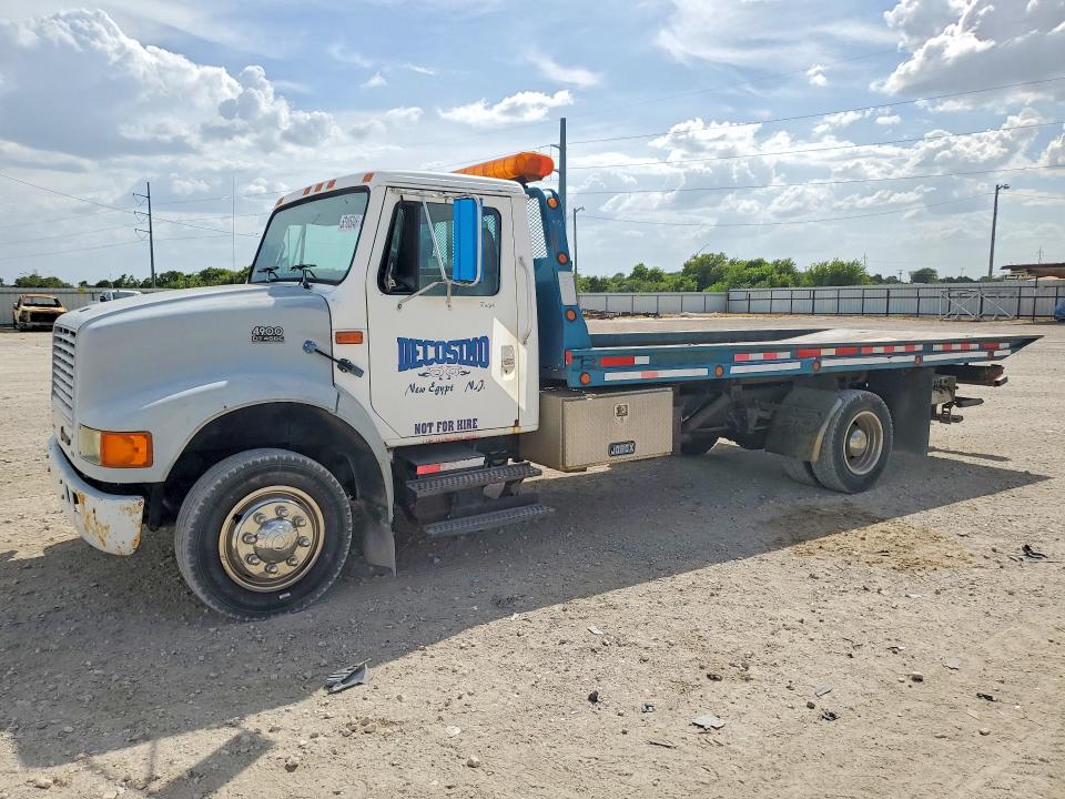 1993 International VIN 1HTSAZRM9PH501113 — COPART salvage auction photo