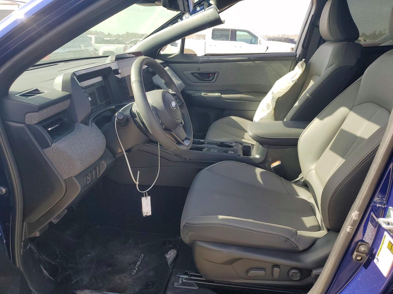 2026 Subaru Outback VIN JF2BUPDD0TY473228 COPART salvage auction — Side, FL - CERT OF TITLE SLVG REBUILDABLE, sold $10,700 on 2026-09-04 (photo 7)