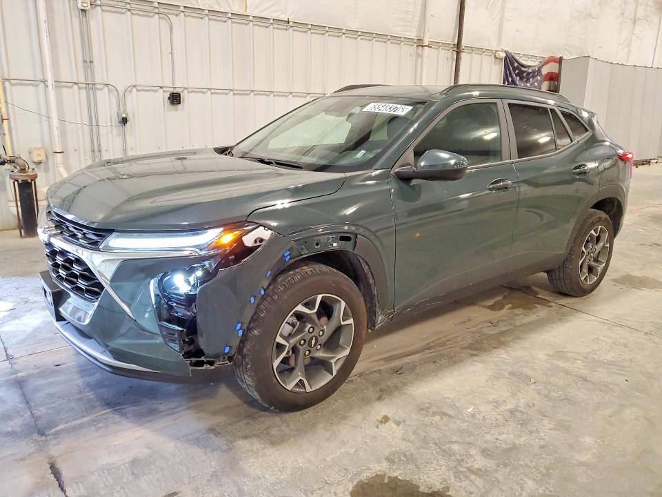 2025 Chevrolet Trax VIN KL77LHEP3SC191518 COPART salvage auction — FRONT END, VA - CERTIFICATE OF TITLE, sold $9,300 on 2026-08-26 (photo 1)