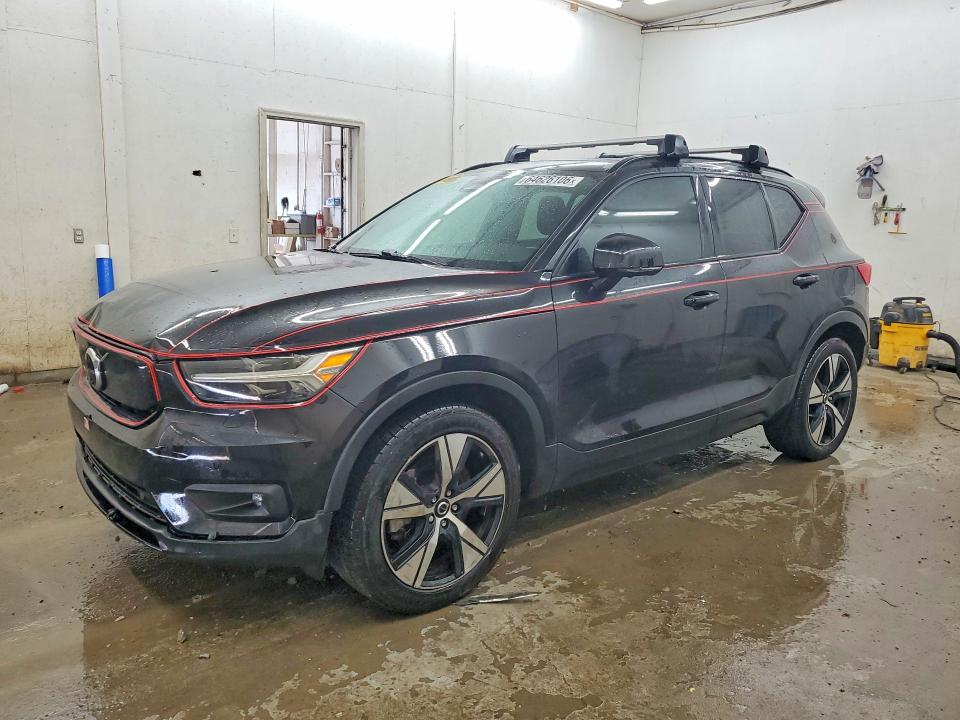 2021 Volvo Xc40 VIN YV4ED3UR2M2567175 — COPART salvage auction photo