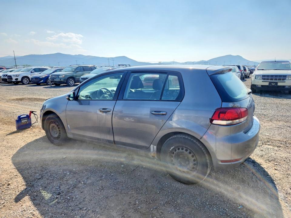 2013 Volkswagen Golf VIN WVWDB7AJ0DW140029 COPART salvage auction — NORMAL WEAR, Mt - Certificate Of Title, sold $200 on 2026-08-11 (photo 2)