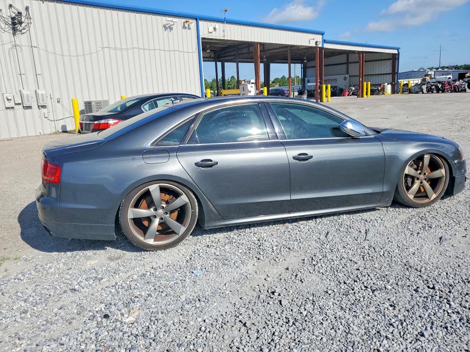 2014 Audi S8 VIN WAUD2AFD1EN007994 COPART salvage auction — FRONT END, Va - Certificate Of Title, sold $11,600 on 2026-09-18 (photo 3)