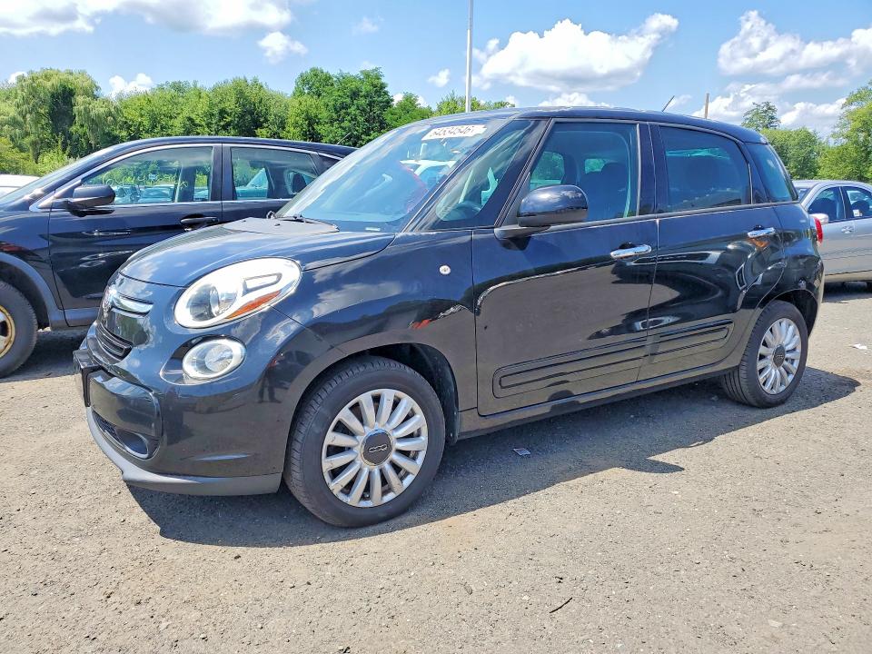2014 Fiat 500l VIN ZFBCFABH0EZ028519 COPART salvage auction — MINOR DENT/SCRATCHES, MA - CERTIFICATE OF TITLE (P), sold $1,600 on 2026-08-11 (photo 1)