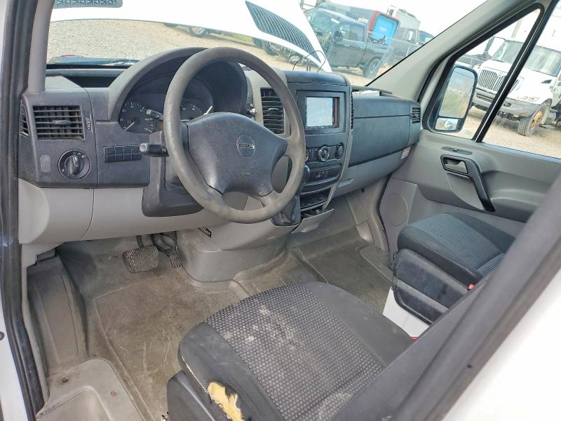 2011 Frht - freightliner M2 VIN WDYPE8CC0B5541550 COPART salvage auction — MINOR DENT/SCRATCHES, UT - CERTIFICATE OF TITLE, sold $600 on 2026-09-14 (photo 8)