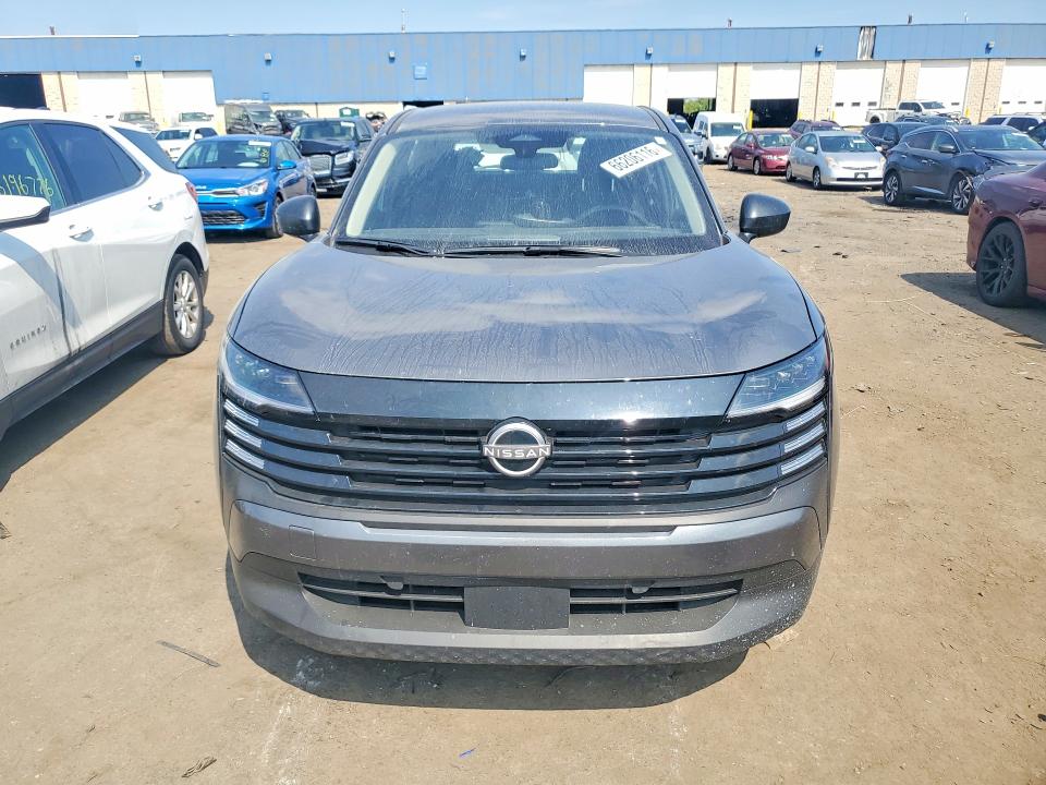 2025 Nissan Kicks VIN 3N8AP6BB7SL391725 COPART salvage auction — REAR END, MI - CERTIFICATE OF TITLE, sold $7,000 on 2026-10-02 (photo 5)