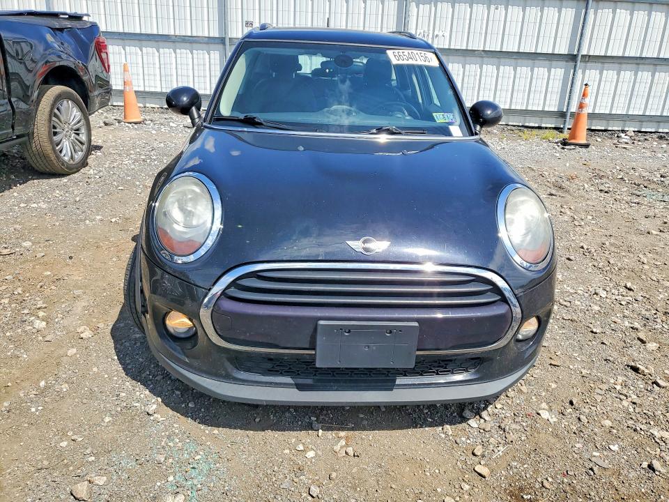 2016 Mini Cooper VIN WMWXU1C58G2D57814 COPART salvage auction — MECHANICAL, Pa - Cert Of Title (P), sold $300 on 2026-09-02 (photo 5)