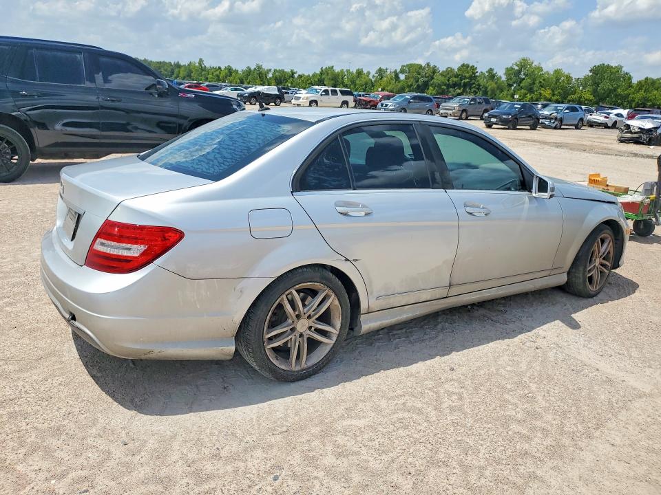 2014 Mercedes-benz C-klasse VIN WDDGF4HB3EG206217 COPART salvage auction — FRONT END, Tx - Certificate Of Title, sold $950 on 2026-08-14 (photo 3)
