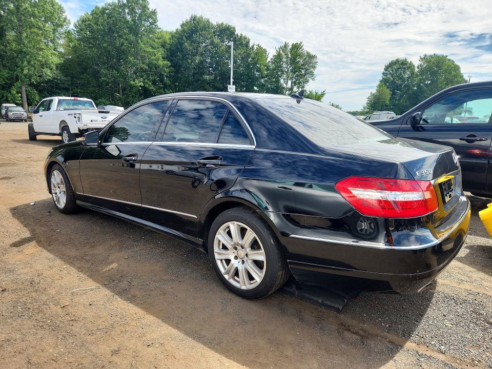 2013 Mercedes-benz E-klasse VIN WDDHF8JB1DA720025 COPART salvage auction — MINOR DENT/SCRATCHES, Salvage Title, sold $575 on 2026-08-06 (photo 2)
