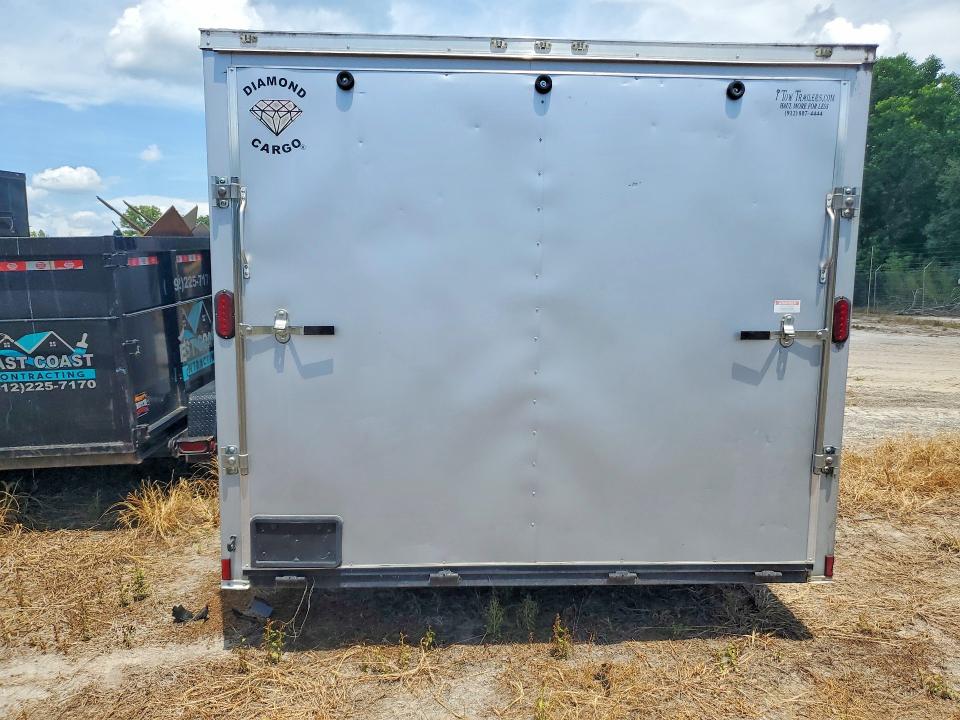 2020 Diamond cargo Trailer VIN 53NBE1626L1082666 COPART salvage auction — MINOR DENT/SCRATCHES, GA - CERTIFICATE OF TITLE, sold $1,800 on 2026-09-10 (photo 6)