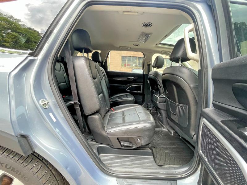 2020 Kia Telluride VIN 5XYP3DHC1LG053896 COPART salvage auction — NORMAL WEAR, MA - CERTIFICATE OF TITLE (P), sold $8,400 on 2026-09-04 (photo 6)