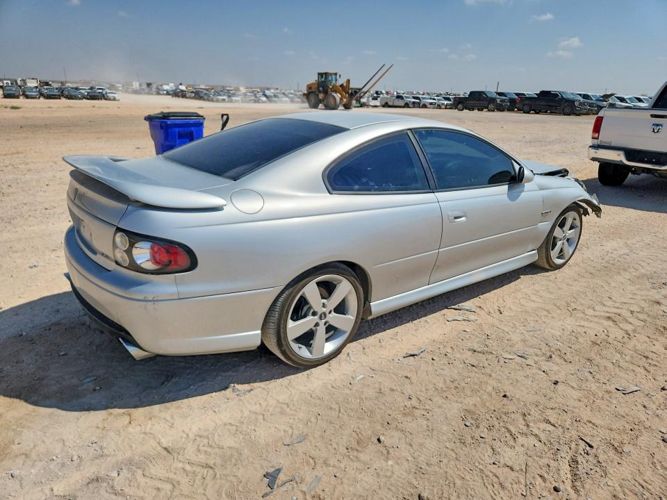 2006 Pontiac Gto VIN 6G2VX12U76L822624 COPART salvage auction — FRONT END, Tx - Salvage Vehicle Title, sold $7,500 on 2026-08-26 (photo 3)