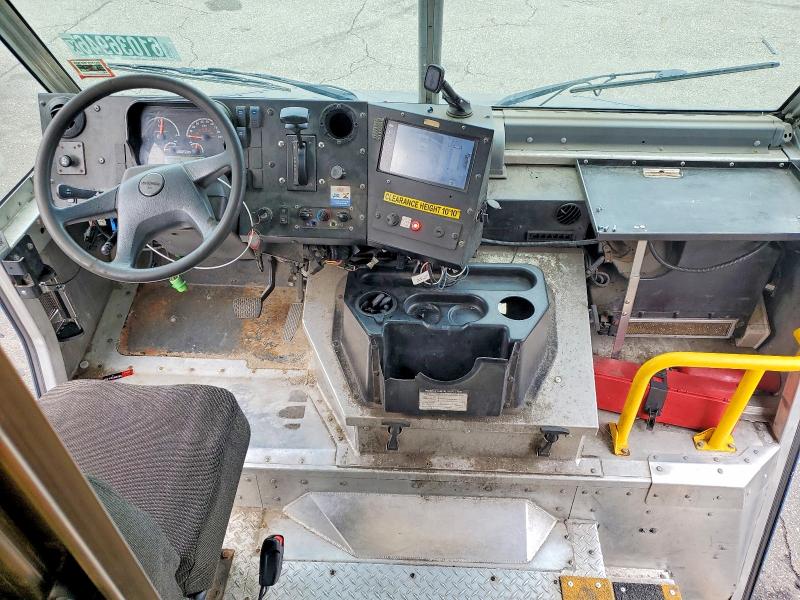 2021 Freightliner Mt45g VIN 4UZAC2EA8MCMN0214 COPART salvage auction — NORMAL WEAR, PA - CERT OF TITLE, sold $11,900 on 2026-08-25 (photo 8)