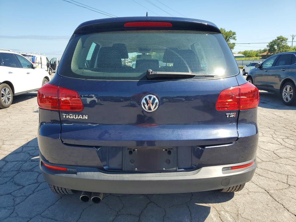 2016 Volkswagen Tiguan VIN WVGAV7AX7GW586595 COPART salvage auction — MINOR DENT/SCRATCHES, TN - CERTIFICATE OF TITLE, sold $1,300 on 2026-08-10 (photo 6)