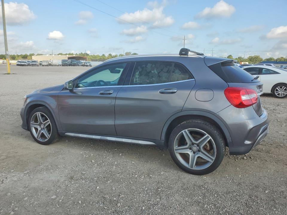 2015 Mercedes-benz Gla-klasse VIN WDCTG4GB3FJ092886 COPART salvage auction — MINOR DENT/SCRATCHES, Tx - Certificate Of Title, sold $12,801 on 2026-08-15 (photo 2)
